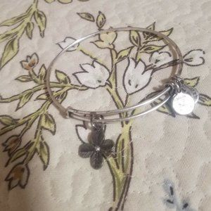 Alex and Ani Four Leaf Clover Irish Bracelet